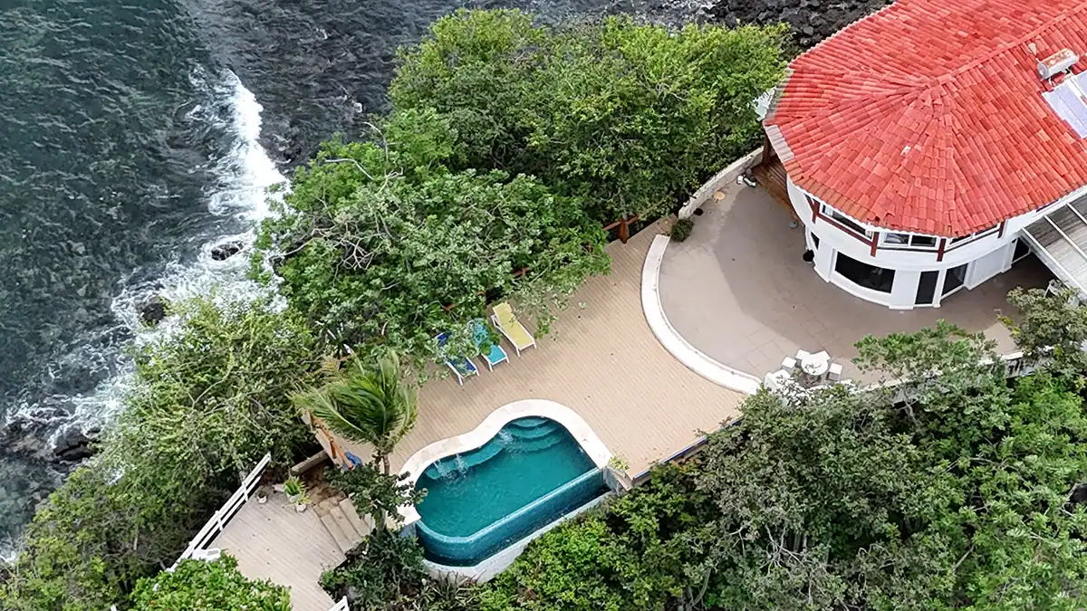 Deck TimberTech Composite en Guanacaste Deck TimberTech Composite en Guanacaste