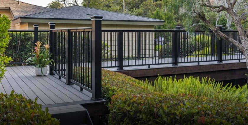 baranda para terraza Costa Rica — Barandas Tech Deck and Flooring Costa Rica