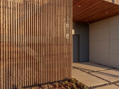 Thermory Celosias y Louvers - fachada listones Thermory Celosias y Louvers - fachada listones